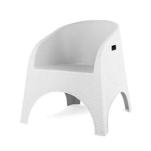 كرسي رتان بمساند